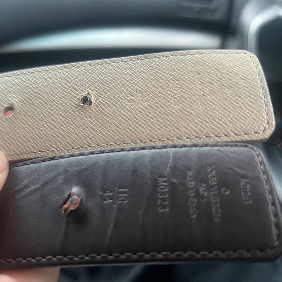 Louis Vuitton Belts. One checkered white and one brown with gold lettering. - Picture 2 of 5